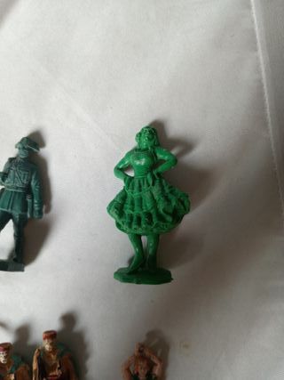 Figuras antiguas de colección