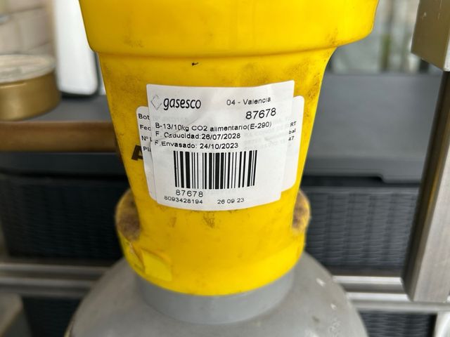 Botella CO2 + Regulador Soldadura