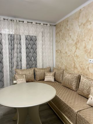 Salón árabe moderno