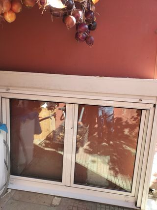 Ventana de aluminio