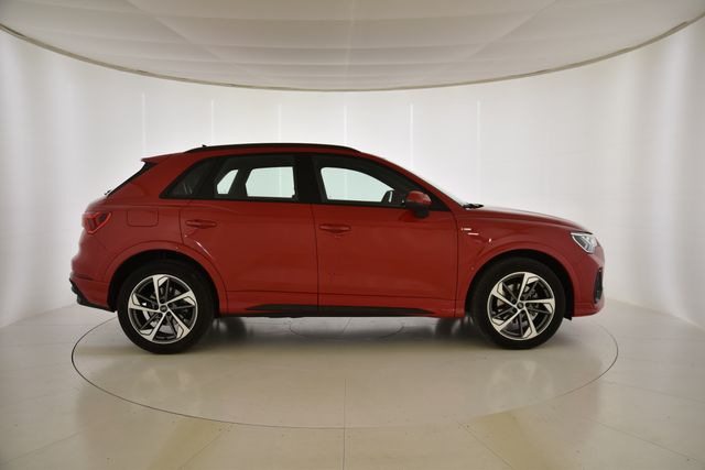 AUDI Q3 GENUINE EDITION 35 TDI S-TRONIC