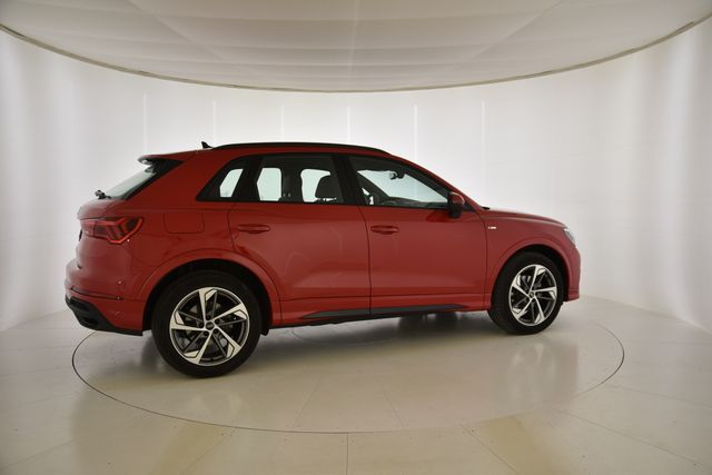 AUDI Q3 GENUINE EDITION 35 TDI S-TRONIC