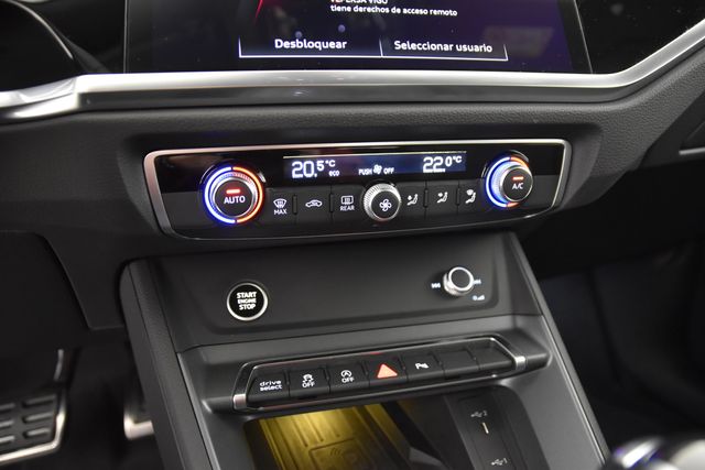 AUDI Q3 GENUINE EDITION 35 TDI S-TRONIC