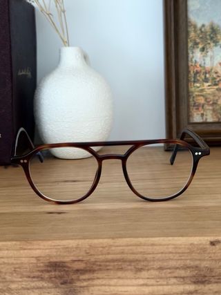 Gafas de ver marca Miller and Marc Carey