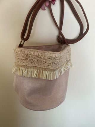 Bolso de rafia 