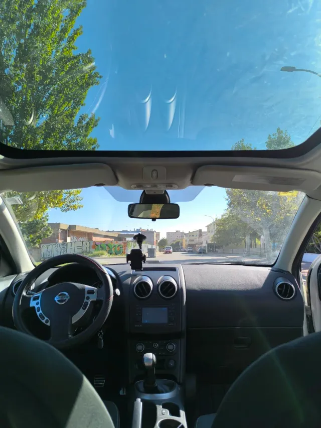 Nissan Qashqai+2 2010