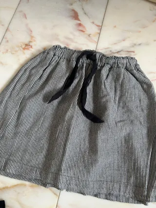 Falda niña rayas negras