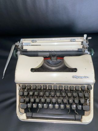 Máquina de escribir Olympia SM3 Vintage