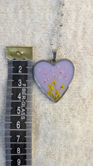 Collar Corazón Lila con Flores Acero Inoxidable