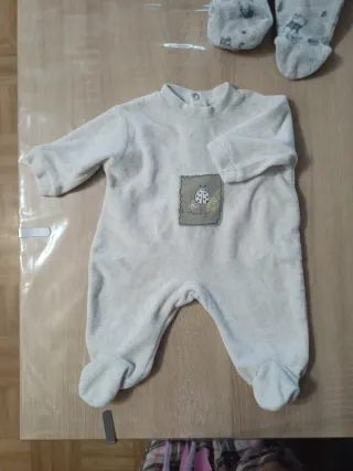 Pijama bebé coches manga larga