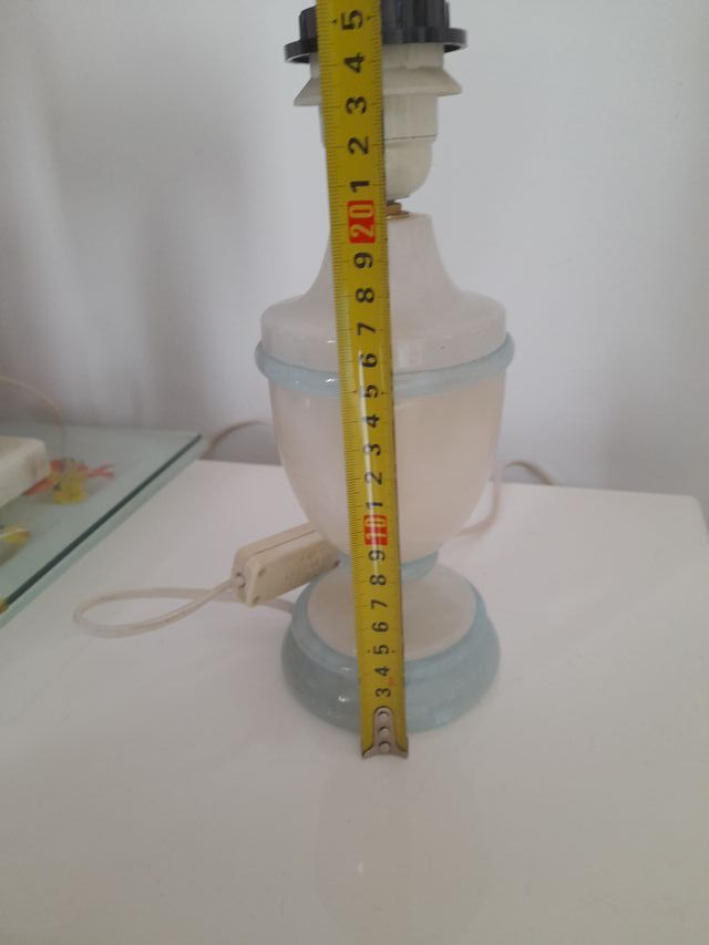 Lámpara de mesa cerámica azul y blanco