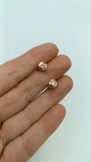 Pendientes de oro de 18kt.