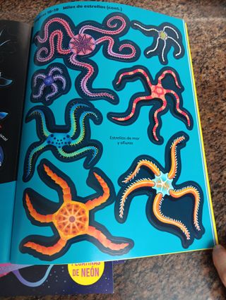 5 libros de pegatinas