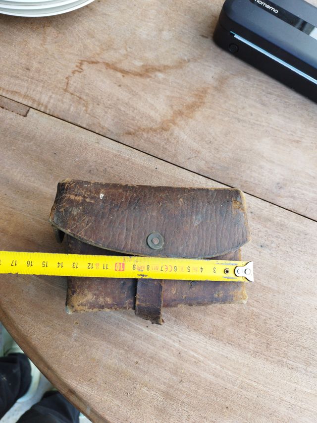 Portafoglio militare in pelle