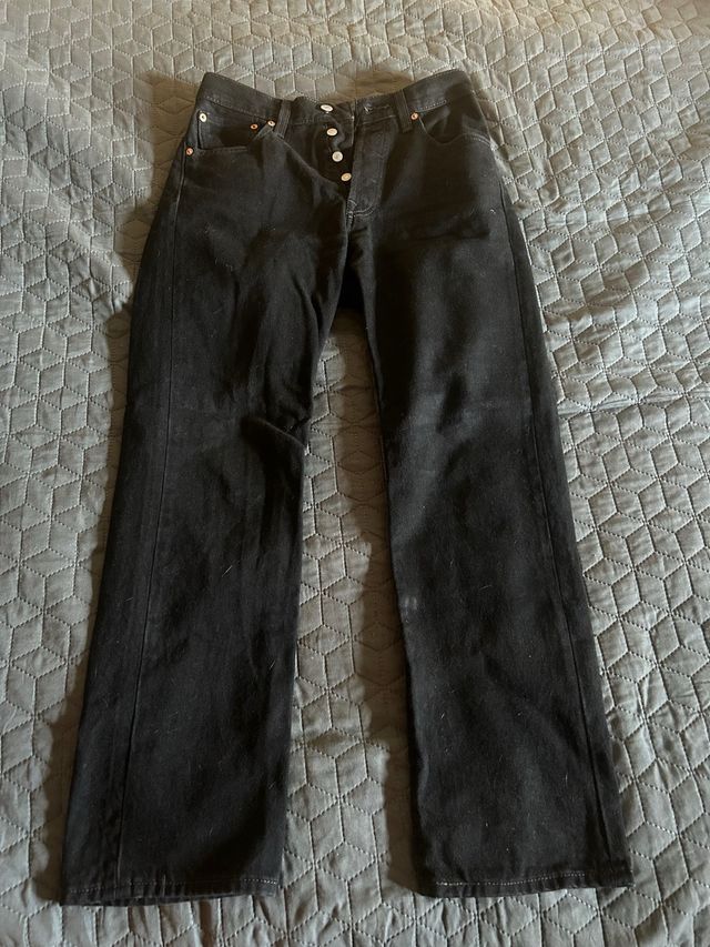 Vaqueros Levi's negros 30x30