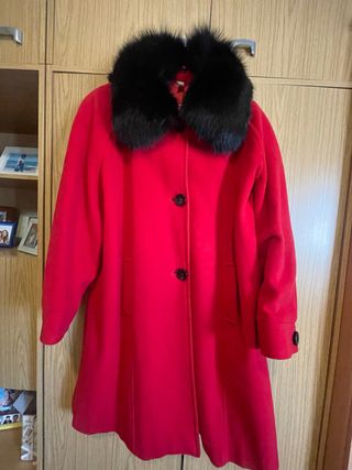 Abrigo Pierre Cardin lana roja vintage