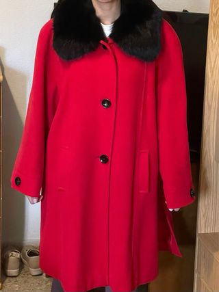Abrigo Pierre Cardin lana roja vintage