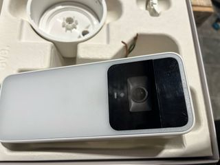 Eve Outdoor Cam - Cámara de vigilancia con foco