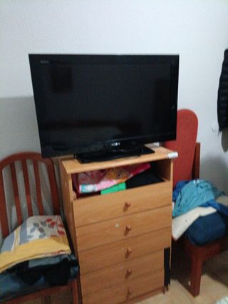 Televisor Sony 32 con soporte