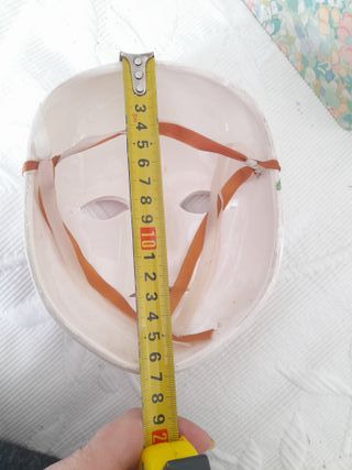 Máscara decorativa de porcelana