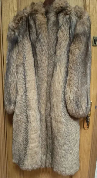 Abrigo de Zorro Canadiense