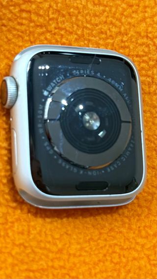 Caja Apple Watch Series 4 COMO REPUESTO