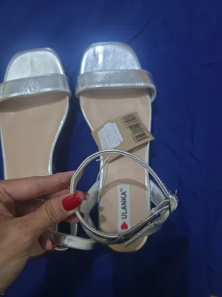 Sandalias Ulanka Plateadas Talla 40