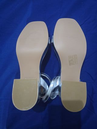 Sandalias Ulanka Plateadas Talla 40