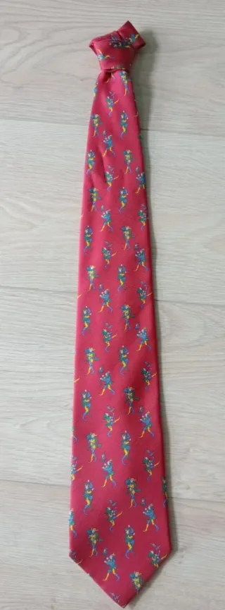 Corbata de seda 100%. Marca Longchamp 