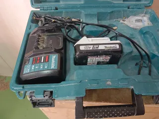 Taladro a batería Makita 18V
