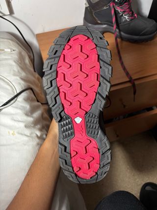 Botas de nieve Quechua negras y rosas