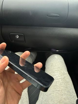 iPhone 14 Negro/Azul Marino Casi Nuevo