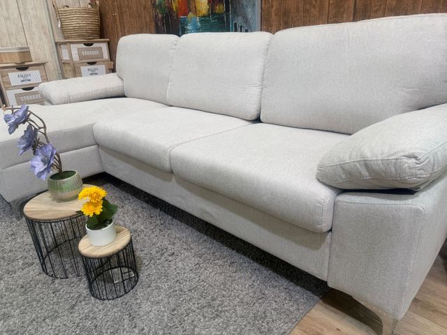 Sofa chaise longue con brazos siesta
