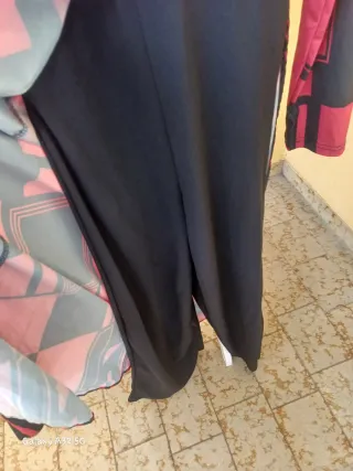 Abito SHEIN fantasia geometrica nero/rosso