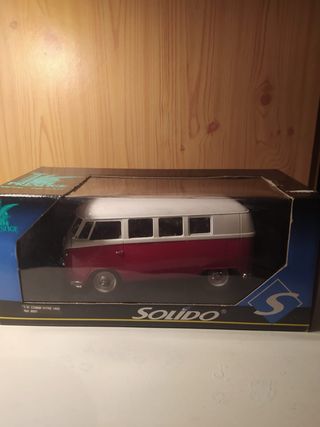 Coche Solido VW Combi Vitre 1966 1/18