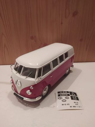 Coche Solido VW Combi Vitre 1966 1/18