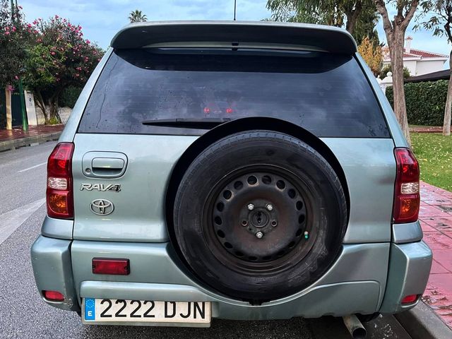 Toyota RAV 4 2.0 D-4D 4x4