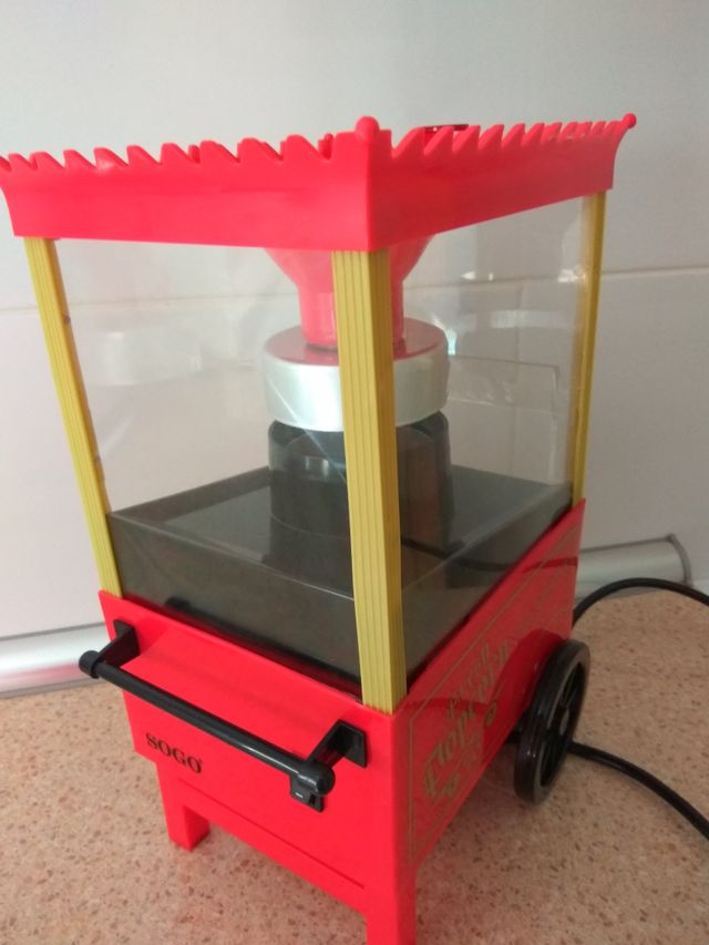 Macchina per popcorn Sogo con design retrò