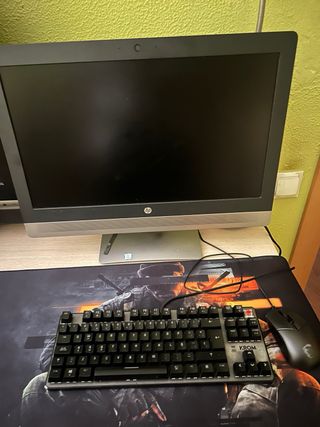 PC HP Todo en Uno Negro