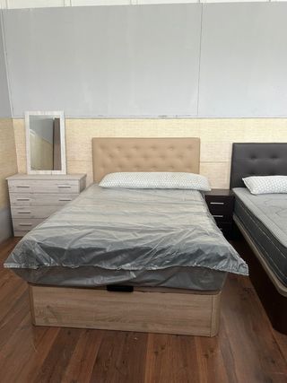 Cama colchón y canapé