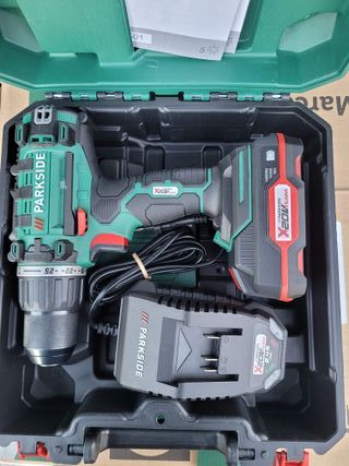 Taladro Parkside 20V con Batería y Cargador _