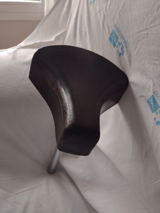 Sillín de bicicleta negro