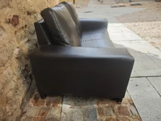 Sofá de piel de la firma Emedos Diseño