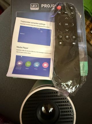 Proyector LED Multimedia Fuente de Luz