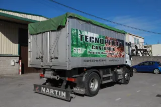 Camión Iveco 18T año 2014