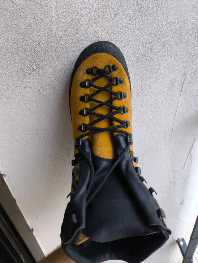 Botas montaña BECK suela Vibram forro 3M Talla 41