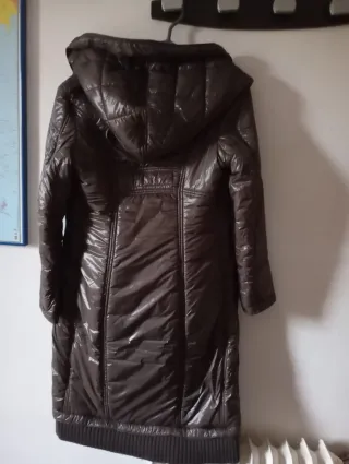 Parka Manila Grace Marrón