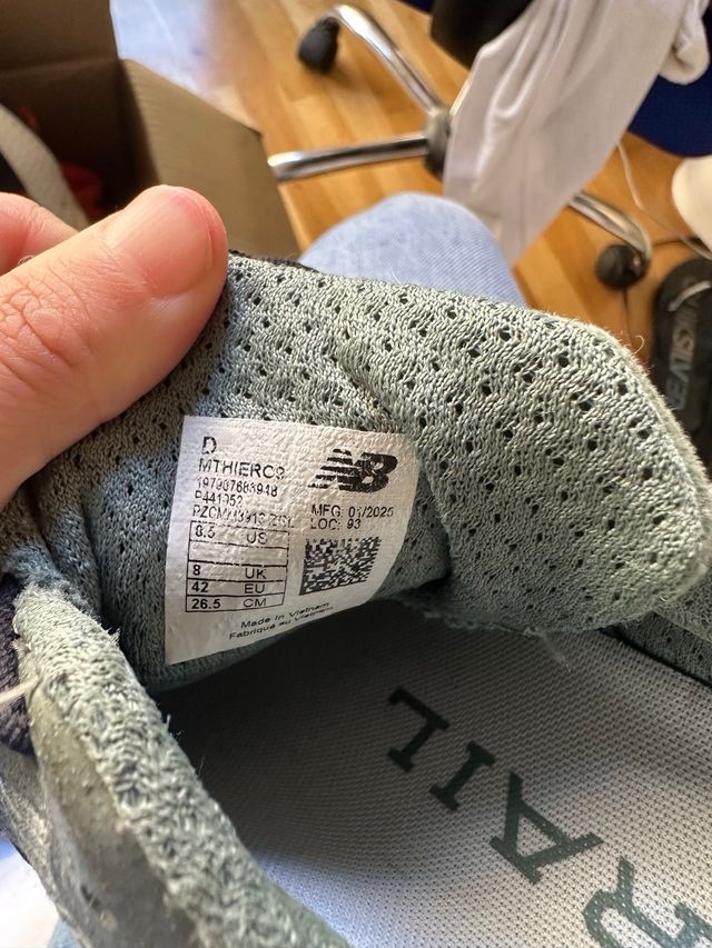 Deportivas New Balance Gris/Verde Talla 42