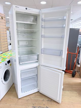 Frigorífico combi Balay 2mts A++ - Como nuevo