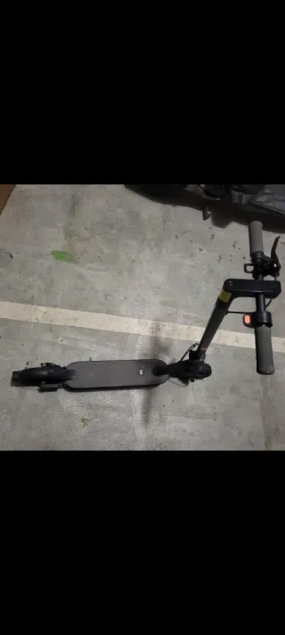 Patinete Xiaomi casi nuevo